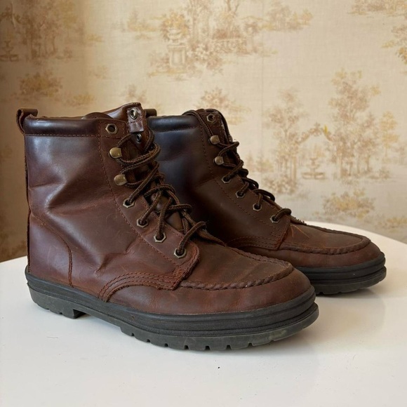 Vintage Shoes - Vintage Oak Meadow brown leather moc toe outdoor lace up boots size 8M US